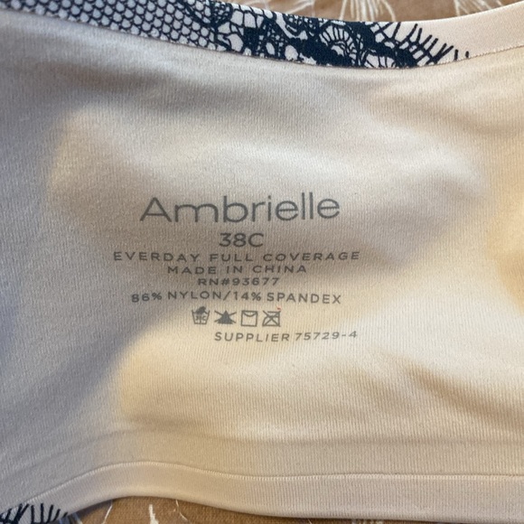 Ambrielle padded underwire bra 38C Tan and black lace design - Picture 4 of 5